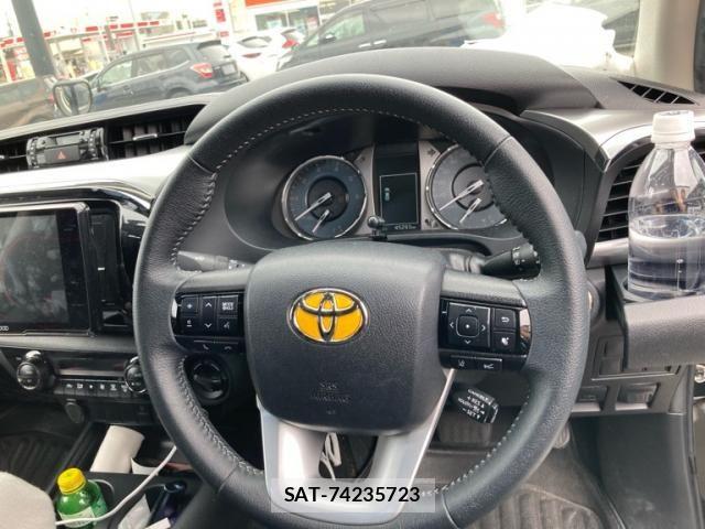 Toyota HILUX TRUCK 2022-10 7785556-13