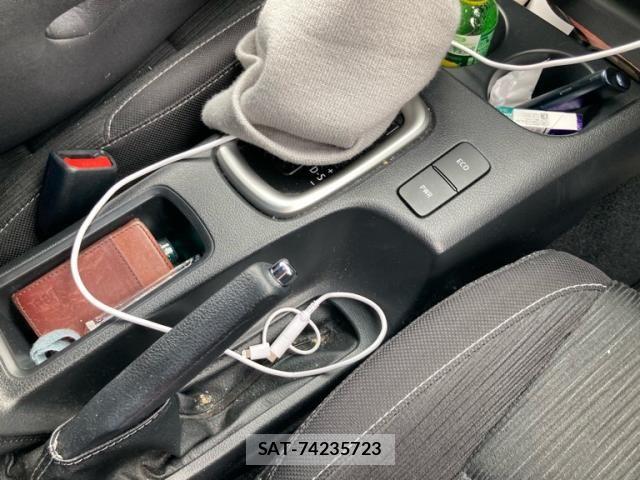 Toyota HILUX TRUCK 2022-10 7785556-18