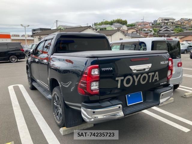 Toyota HILUX TRUCK 2022-10 7785556-4