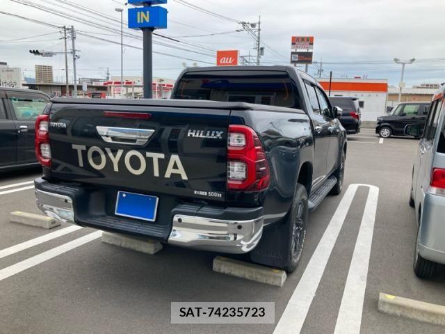 Toyota HILUX TRUCK 2022-10 7785556-5