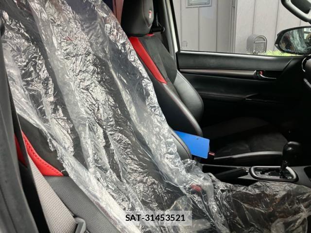 Toyota HILUX TRUCK 2022-05 7785562-9