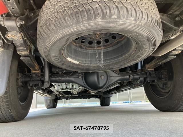 Toyota HILUX TRUCK 2022-10 7785557-8