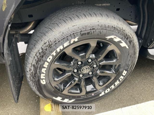 Toyota HILUX TRUCK 2024-11 7785564-19