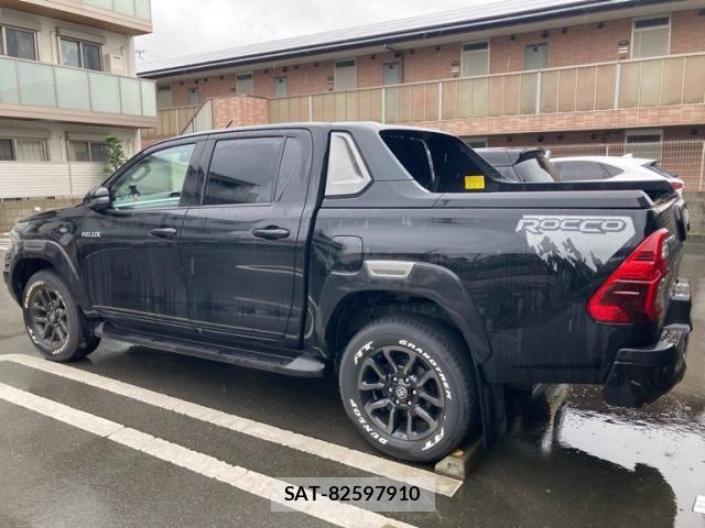 Toyota HILUX TRUCK 2024-11 7785564-5