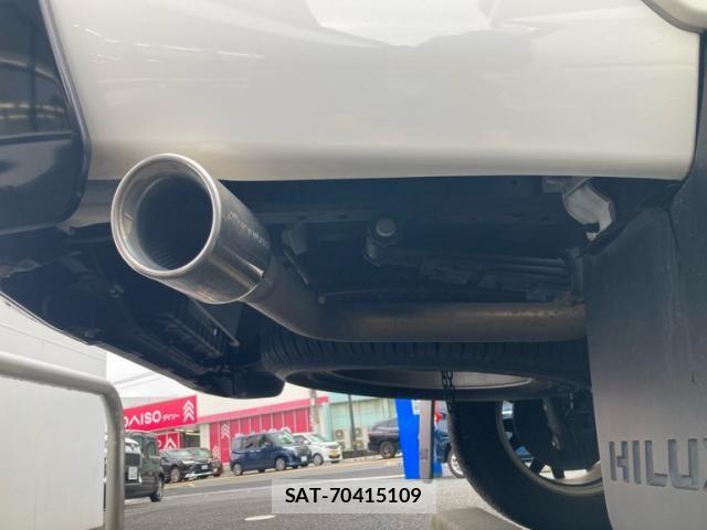 Toyota HILUX TRUCK 2022-03 7876841-3