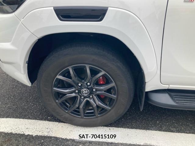 Toyota HILUX TRUCK 2022-03 7876841-5