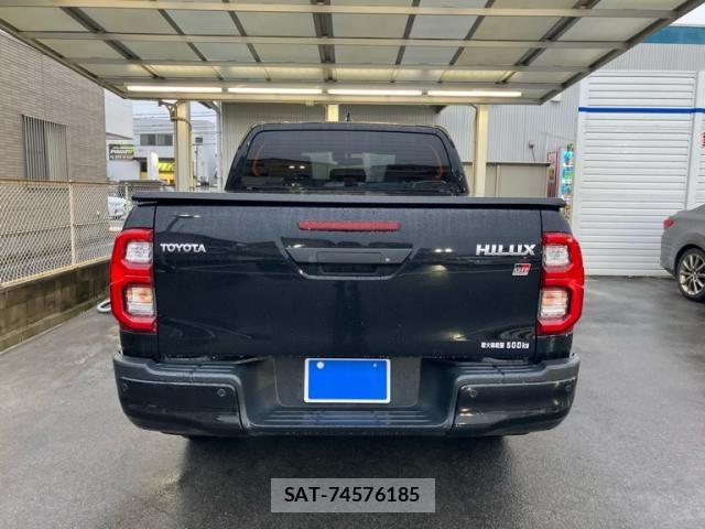 Toyota HILUX TRUCK 2022-07 7876839-2