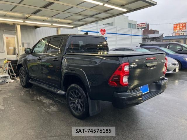 Toyota HILUX TRUCK 2022-07 7876839-4