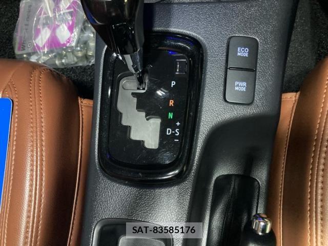 Toyota HILUX TRUCK 2019-07 7876843-17
