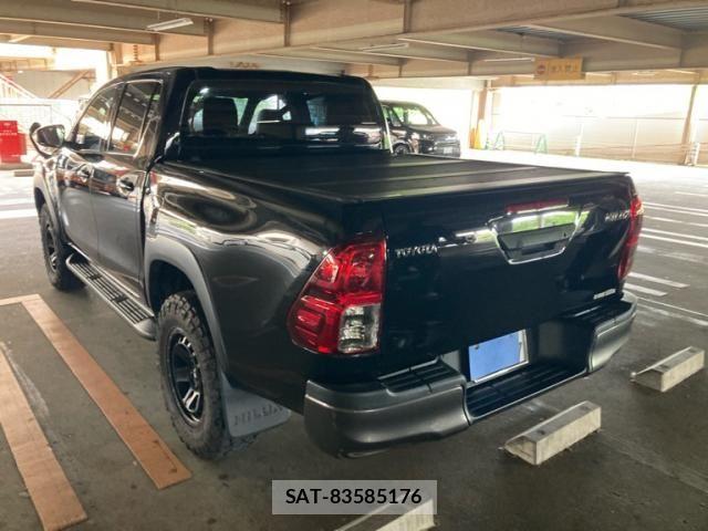 Toyota HILUX TRUCK 2019-07 7876843-2