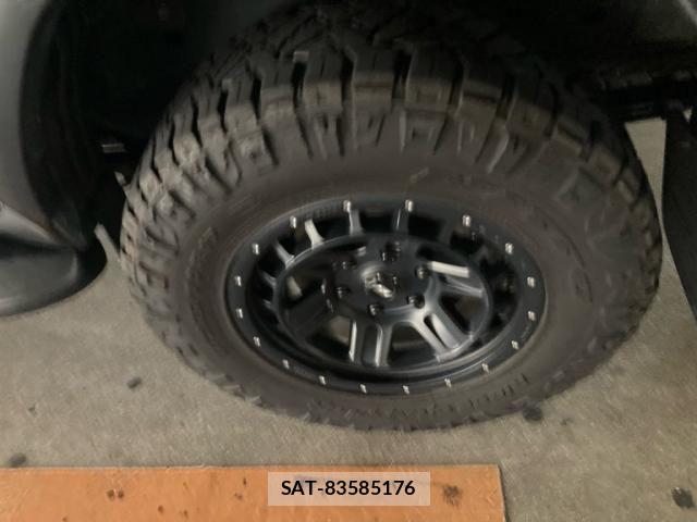 Toyota HILUX TRUCK 2019-07 7876843-5