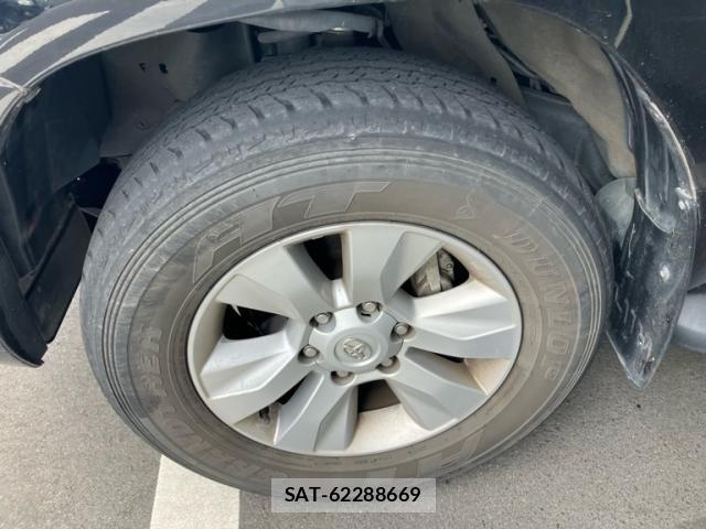 Toyota HILUX TRUCK 2018-09 7876846-8