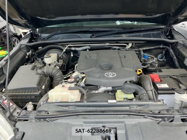 Toyota HILUX TRUCK 2018-09 7876846-9