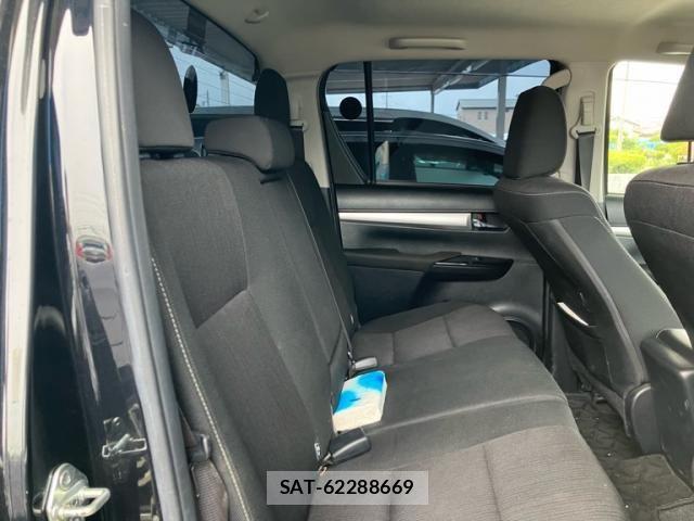 Toyota HILUX TRUCK 2018-09 7876846-11