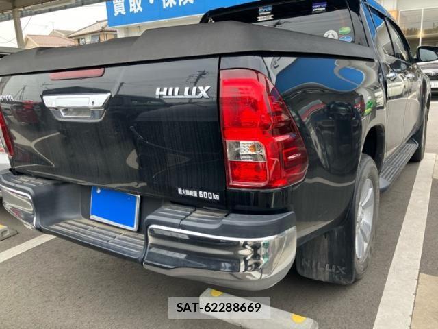 Toyota HILUX TRUCK 2018-09 7876846-4