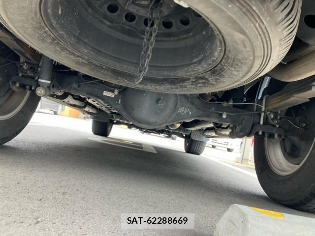 Toyota HILUX TRUCK 2018-09 7876846-5