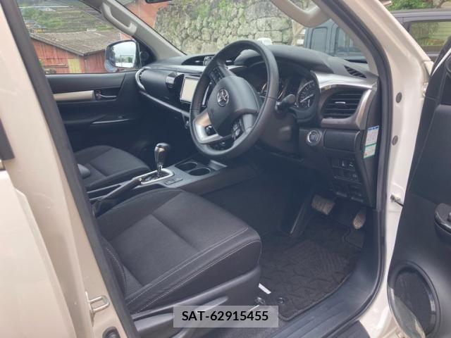 Toyota HILUX TRUCK 2021-04 7962023-11