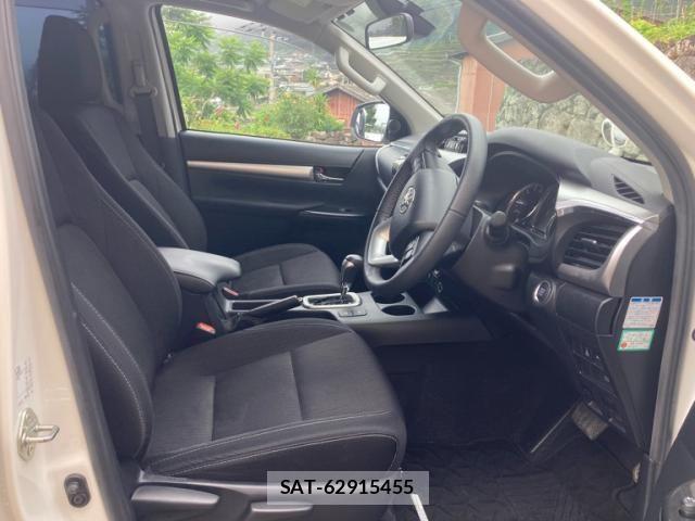 Toyota HILUX TRUCK 2021-04 7962023-12