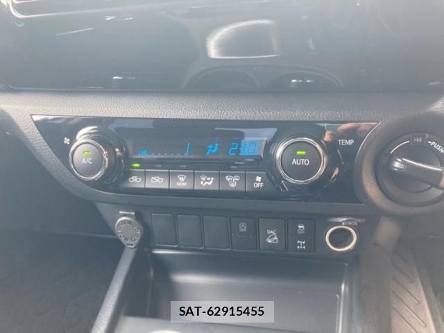Toyota HILUX TRUCK 2021-04 7962023-20