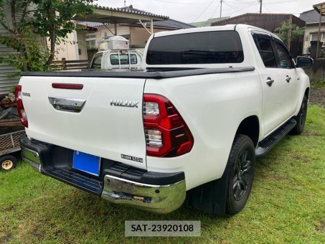 Toyota HILUX TRUCK 2022-01 7979471-7