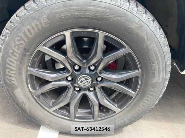 Toyota HILUX TRUCK 2022-11 7979470-5