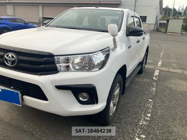 Toyota HILUX TRUCK 2020-02 8074010-2