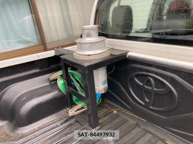 Toyota HILUX TRUCK 2022-07 8074009-15