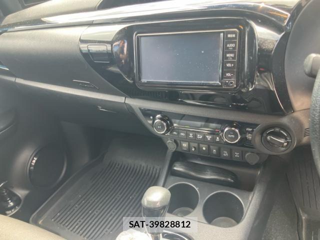 Toyota HILUX TRUCK 2018-12 8074006-14