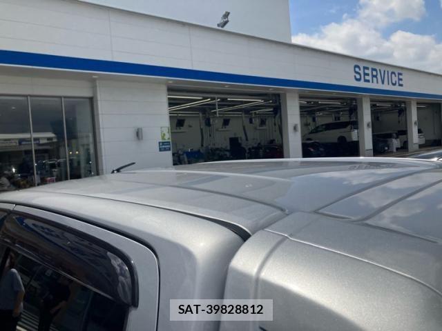 Toyota HILUX TRUCK 2018-12 8074006-16