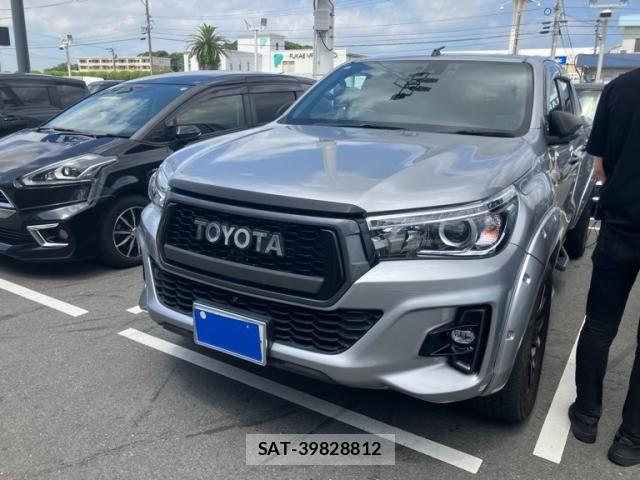 Toyota HILUX TRUCK 2018-12 8074006-1