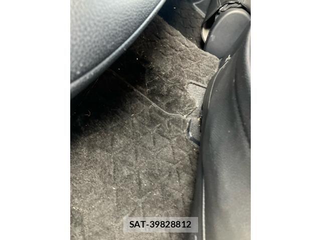 Toyota HILUX TRUCK 2018-12 8074006-23