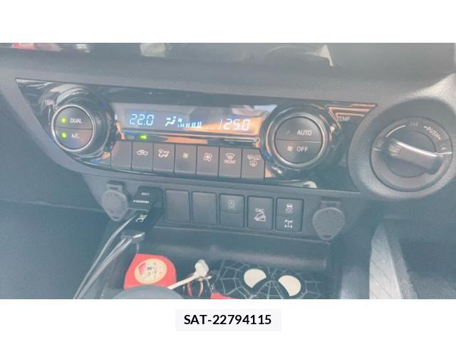 Toyota HILUX TRUCK 2022-02 8074007-12