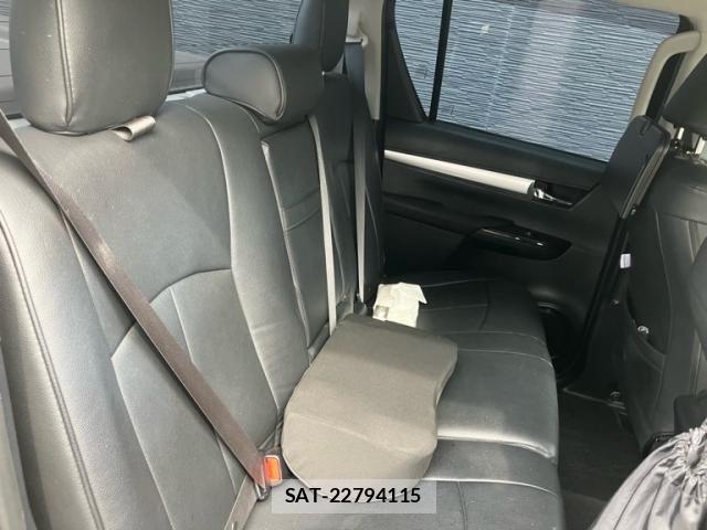 Toyota HILUX TRUCK 2022-02 8074007-4