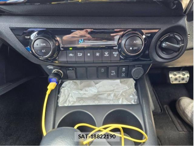 Toyota HILUX TRUCK 2023-06 8074005-16