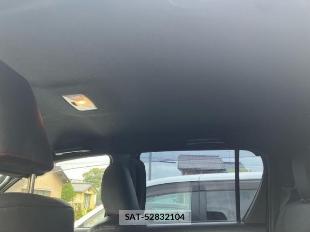 Toyota HILUX TRUCK 2020-02 8074008-23