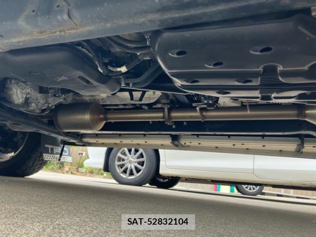 Toyota HILUX TRUCK 2020-02 8074008-26