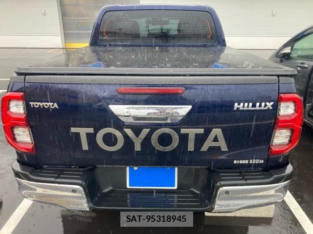 Toyota HILUX TRUCK 2021-06 8099601-6