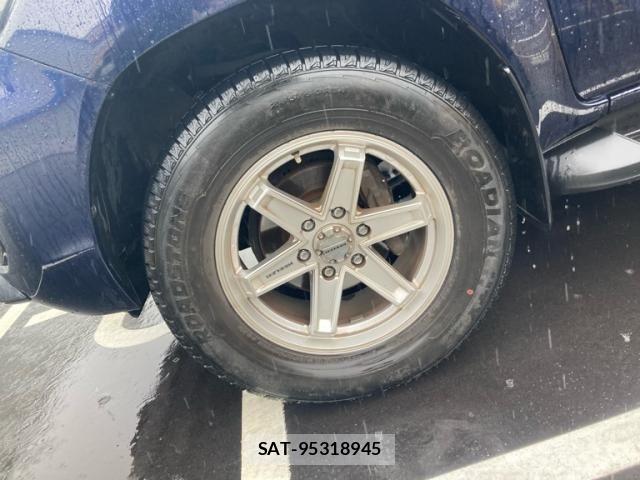 Toyota HILUX TRUCK 2021-06 8099601-7