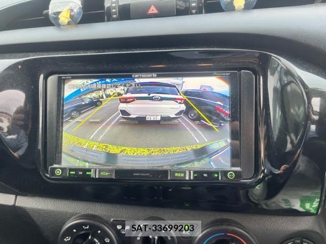 Toyota HILUX TRUCK 2018-12 8099604-20