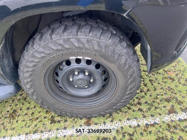 Toyota HILUX TRUCK 2018-12 8099604-2