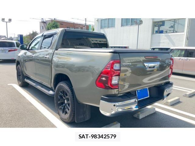 Toyota HILUX TRUCK 2024-05 8099599-3