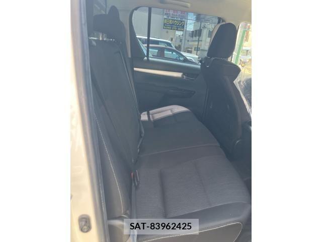 Toyota HILUX TRUCK 2022-02 8130521-12