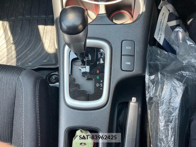 Toyota HILUX TRUCK 2022-02 8130521-17