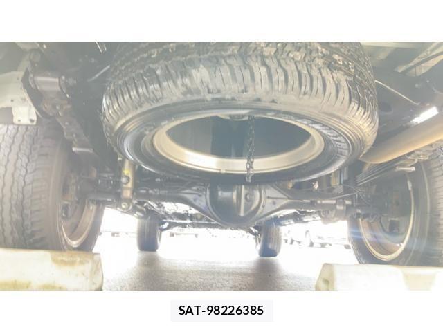 Toyota HILUX TRUCK 2022-10 8158559-13