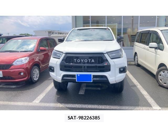 Toyota HILUX TRUCK 2022-10 8158559-1