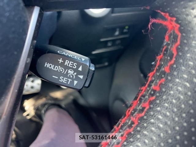 Toyota HILUX TRUCK 2021-12 8230327-11