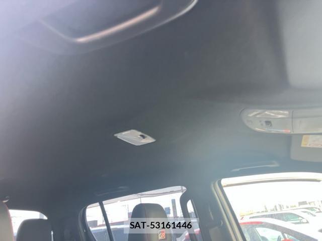 Toyota HILUX TRUCK 2021-12 8230327-8