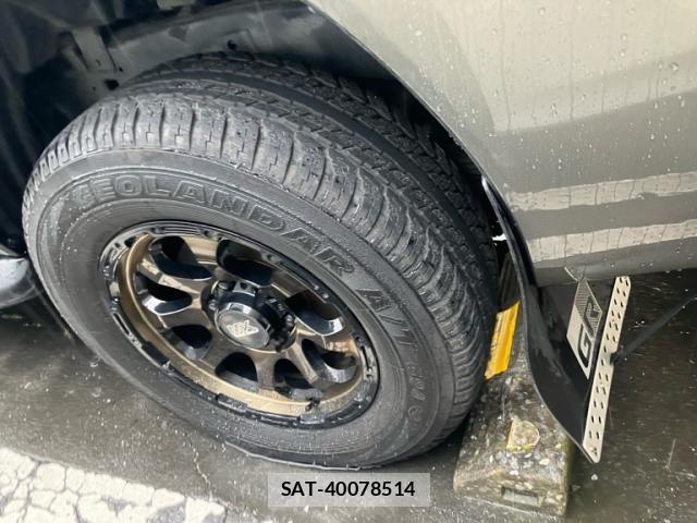 Toyota HILUX TRUCK 2021-12 8230328-10