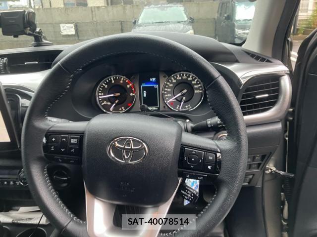 Toyota HILUX TRUCK 2021-12 8230328-16