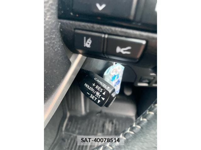 Toyota HILUX TRUCK 2021-12 8230328-17